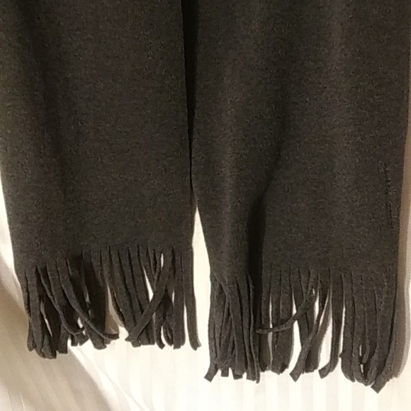 Scarf - Picture 3 of 7